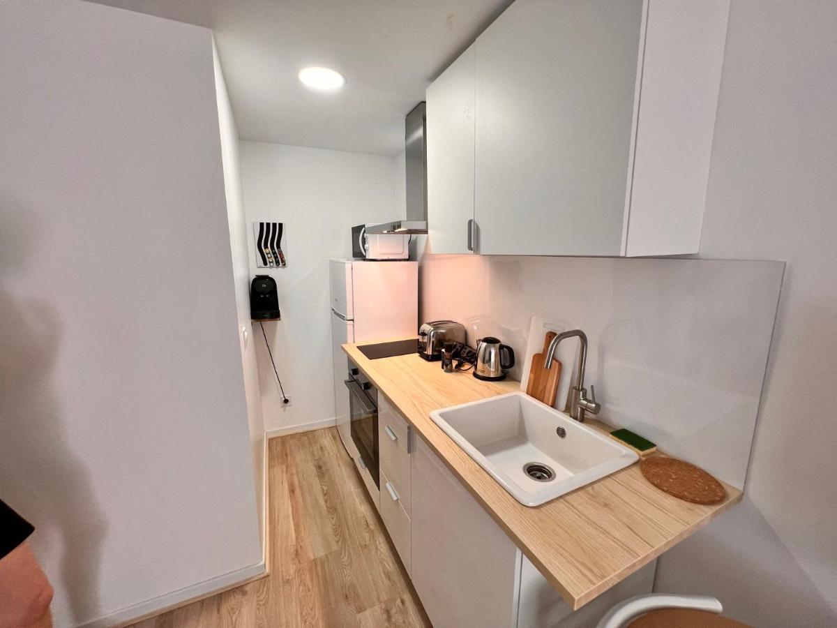 Appartements Calmes - Standing - Hypercentre - Clim - Wifi - Netflix Montpellier Ngoại thất bức ảnh
