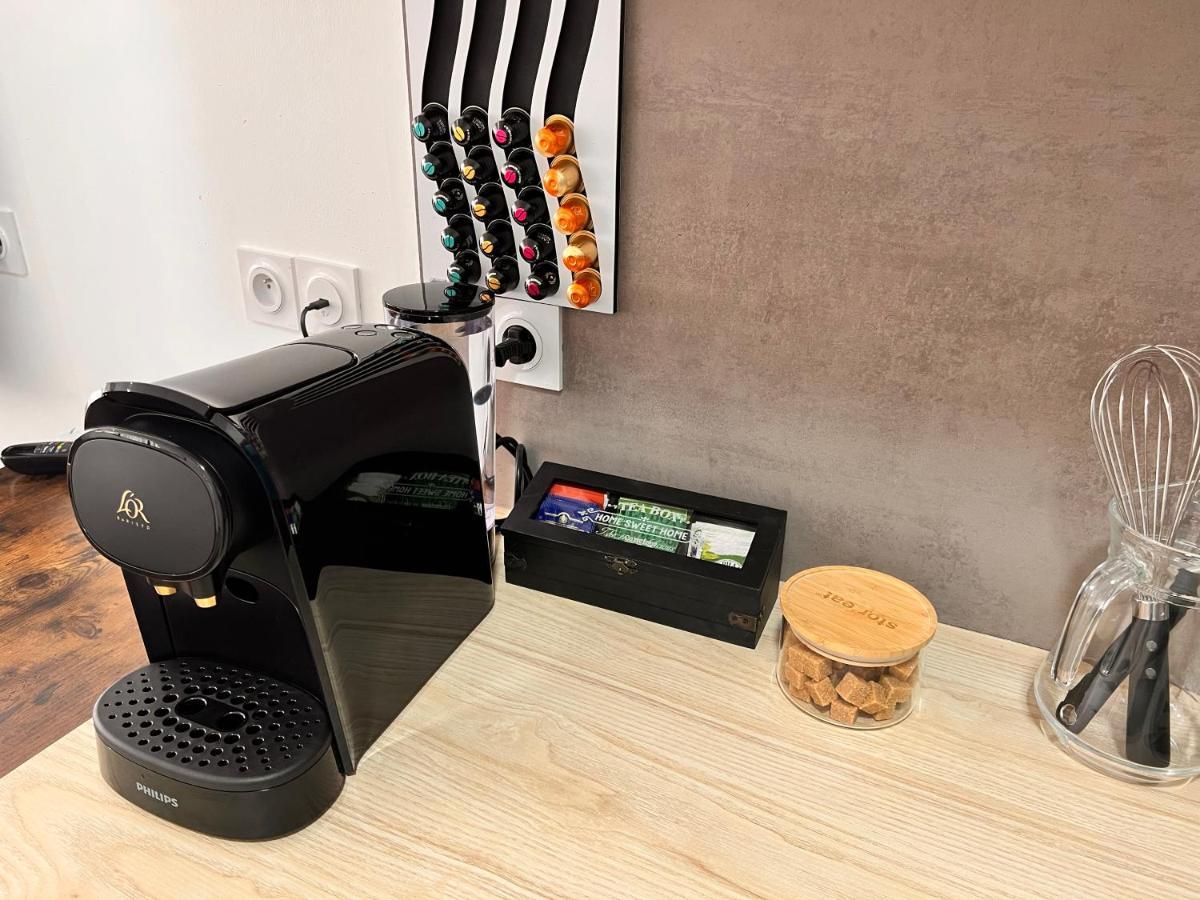 Appartements Calmes - Standing - Hypercentre - Clim - Wifi - Netflix Montpellier Ngoại thất bức ảnh